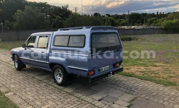 Tenga Tsaru Toyota Hilux Bhuruu Mota in Beitbridge in Matabeleland South Tenga Tsaru Toyota Hilux Bhuruu Mota in Beitbridge in Matabeleland South