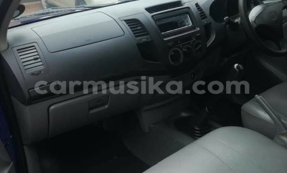 Tenga Tsaru Toyota Hilux Bhuruu Mota in Beitbridge in Matabeleland South Tenga Tsaru Toyota Hilux Bhuruu Mota in Beitbridge in Matabeleland South