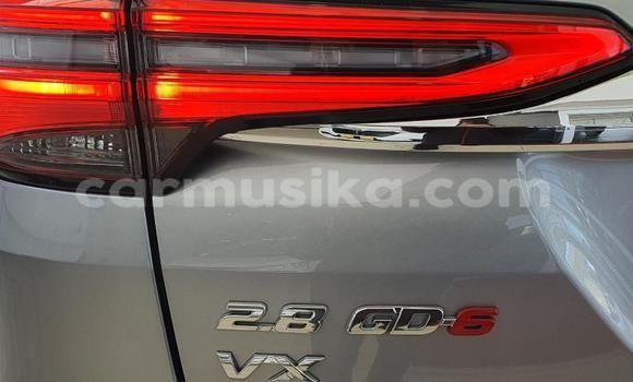 Nunua Ilio tumika Toyota Fortuner Fedha Gari ndani ya Beitbridge nchini Matabeleland Kusini Nunua Ilio tumika Toyota Fortuner Fedha Gari ndani ya Beitbridge nchini Matabeleland Kusini