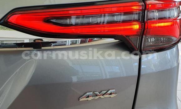 Nunua Ilio tumika Toyota Fortuner Fedha Gari ndani ya Beitbridge nchini Matabeleland Kusini Nunua Ilio tumika Toyota Fortuner Fedha Gari ndani ya Beitbridge nchini Matabeleland Kusini