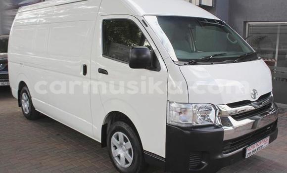 Acheter Occasion Voiture Toyota Hiace Blanc à Beitbridge, Matabeleland South Acheter Occasion Voiture Toyota Hiace Blanc à Beitbridge, Matabeleland South