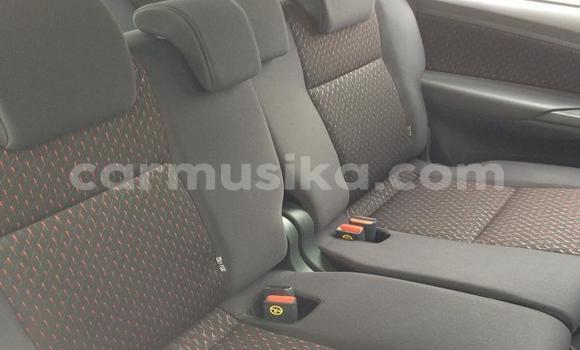 Acheter Occasion Voiture Toyota Avanza Gris à Beitbridge, Matabeleland South Acheter Occasion Voiture Toyota Avanza Gris à Beitbridge, Matabeleland South