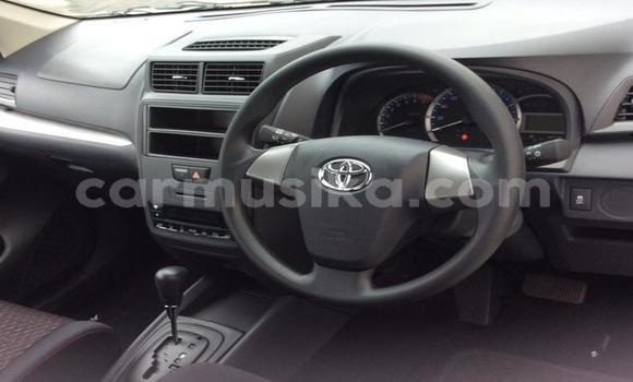 Acheter Occasion Voiture Toyota Avanza Gris à Beitbridge, Matabeleland South Acheter Occasion Voiture Toyota Avanza Gris à Beitbridge, Matabeleland South