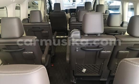 Acheter Occasion Voiture Toyota Hiace Blanc à Beitbridge, Matabeleland South Acheter Occasion Voiture Toyota Hiace Blanc à Beitbridge, Matabeleland South