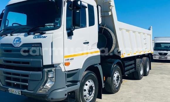 Acheter Occasion Utilitaire Nissan UD Blanc à Beitbridge, Matabeleland South Acheter Occasion Utilitaire Nissan UD Blanc à Beitbridge, Matabeleland South