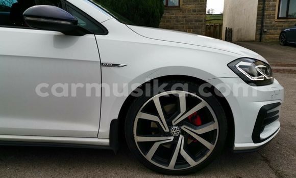 Tenga Tsaru Volkswagen Golf GTI Chena Mota in Harare in Harare Tenga Tsaru Volkswagen Golf GTI Chena Mota in Harare in Harare