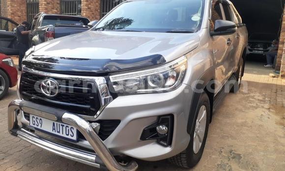 Buy Used Toyota Hilux Silver Car in Beitbridge in Matabeleland South
