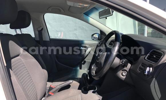 Acheter Occasion Voiture Volkswagen Polo Gris à Beitbridge, Matabeleland South Acheter Occasion Voiture Volkswagen Polo Gris à Beitbridge, Matabeleland South