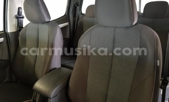 Tenga Tsaru Isuzu KB Chena Mota in Beitbridge in Matabeleland South Tenga Tsaru Isuzu KB Chena Mota in Beitbridge in Matabeleland South