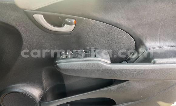 Buy Used Honda Jazz White Car in Beitbridge in Matabeleland South Buy Used Honda Jazz White Car in Beitbridge in Matabeleland South