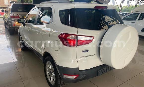 Acheter Occasion Voiture Ford EcoSport Blanc à Beitbridge, Matabeleland South Acheter Occasion Voiture Ford EcoSport Blanc à Beitbridge, Matabeleland South