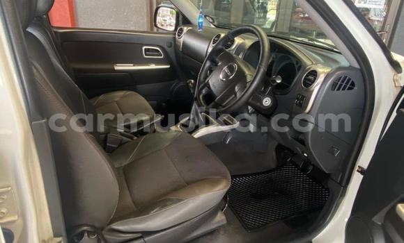 Acheter Occasion Voiture Isuzu KB Blanc à Beitbridge, Matabeleland South Acheter Occasion Voiture Isuzu KB Blanc à Beitbridge, Matabeleland South