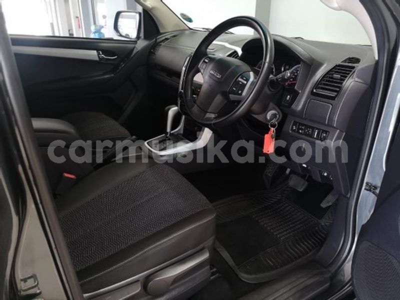 Big with watermark isuzu kb matabeleland south beitbridge 21649