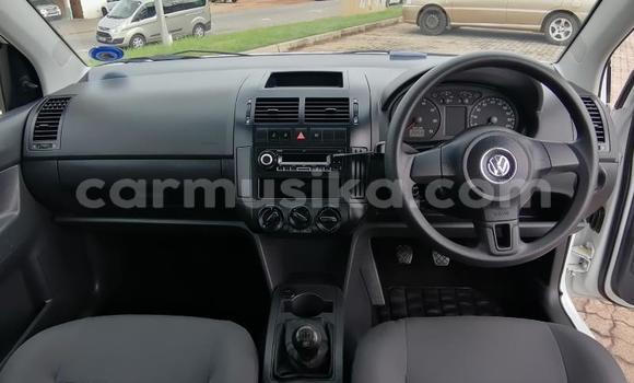 Acheter Occasion Voiture Volkswagen Polo Blanc à Beitbridge, Matabeleland South Acheter Occasion Voiture Volkswagen Polo Blanc à Beitbridge, Matabeleland South