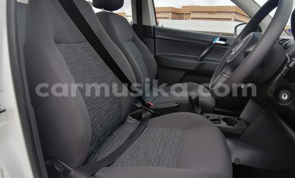 Acheter Occasion Voiture Volkswagen Polo Blanc à Beitbridge, Matabeleland South Acheter Occasion Voiture Volkswagen Polo Blanc à Beitbridge, Matabeleland South