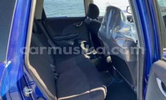 Nunua Ilio tumika Honda Fit Bluu Gari ndani ya Beitbridge nchini Matabeleland Kusini Nunua Ilio tumika Honda Fit Bluu Gari ndani ya Beitbridge nchini Matabeleland Kusini