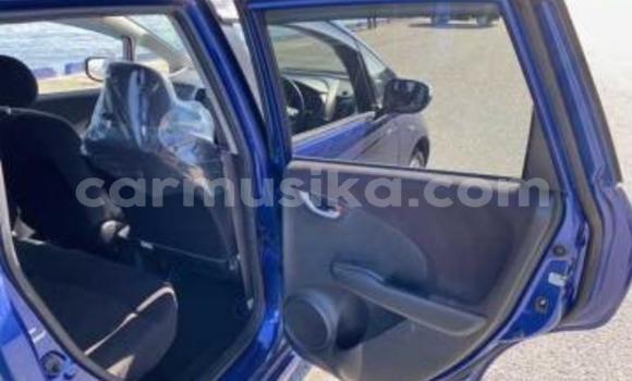 Nunua Ilio tumika Honda Fit Bluu Gari ndani ya Beitbridge nchini Matabeleland Kusini Nunua Ilio tumika Honda Fit Bluu Gari ndani ya Beitbridge nchini Matabeleland Kusini