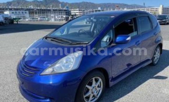 Nunua Ilio tumika Honda Fit Bluu Gari ndani ya Beitbridge nchini Matabeleland Kusini Nunua Ilio tumika Honda Fit Bluu Gari ndani ya Beitbridge nchini Matabeleland Kusini