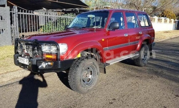 Nunua Ilio tumika Toyota Land Cruiser Nyekundu Gari ndani ya Beitbridge nchini Matabeleland Kusini Nunua Ilio tumika Toyota Land Cruiser Nyekundu Gari ndani ya Beitbridge nchini Matabeleland Kusini