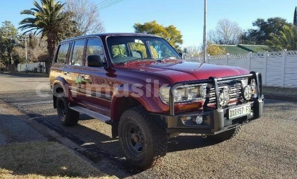 Nunua Ilio tumika Toyota Land Cruiser Nyekundu Gari ndani ya Beitbridge nchini Matabeleland Kusini Nunua Ilio tumika Toyota Land Cruiser Nyekundu Gari ndani ya Beitbridge nchini Matabeleland Kusini