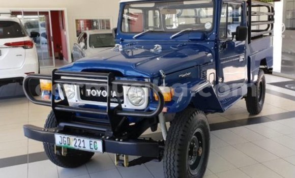 Nunua Ilio tumika Toyota Land Cruiser Bluu Gari ndani ya Beitbridge nchini Matabeleland Kusini