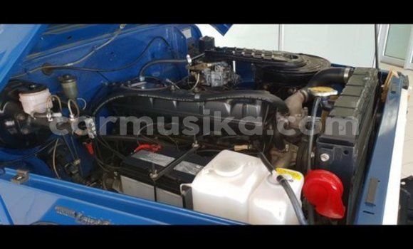 Nunua Ilio tumika Toyota Land Cruiser Bluu Gari ndani ya Beitbridge nchini Matabeleland Kusini Nunua Ilio tumika Toyota Land Cruiser Bluu Gari ndani ya Beitbridge nchini Matabeleland Kusini