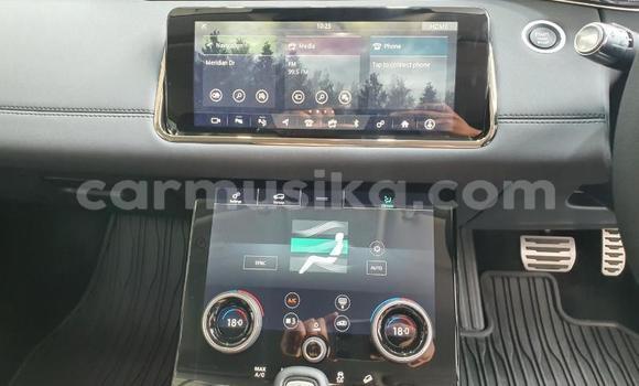 Nunua Ilio tumika Land Rover Discovery Fedha Gari ndani ya Beitbridge nchini Matabeleland Kusini Nunua Ilio tumika Land Rover Discovery Fedha Gari ndani ya Beitbridge nchini Matabeleland Kusini