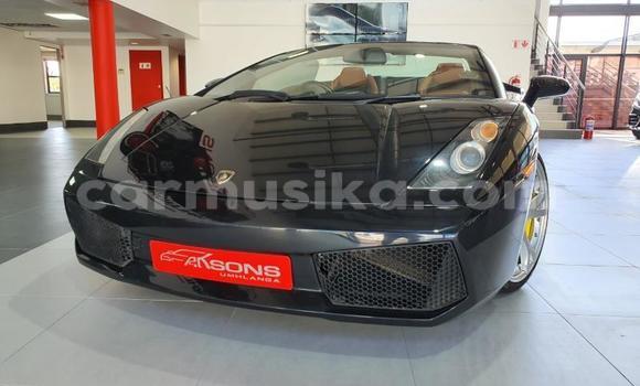 Acheter Occasion Voiture Ferrari 812 Superfast Noir à Beitbridge, Matabeleland South Acheter Occasion Voiture Ferrari 812 Superfast Noir à Beitbridge, Matabeleland South