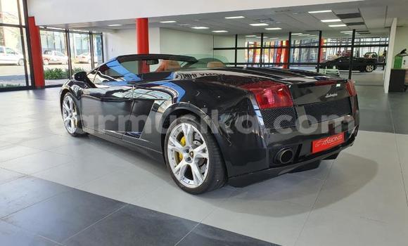Acheter Occasion Voiture Ferrari 812 Superfast Noir à Beitbridge, Matabeleland South Acheter Occasion Voiture Ferrari 812 Superfast Noir à Beitbridge, Matabeleland South