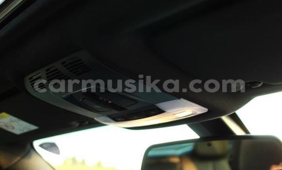 Acheter Occasion Voiture BMW M6 Blanc à Beitbridge, Matabeleland South Acheter Occasion Voiture BMW M6 Blanc à Beitbridge, Matabeleland South