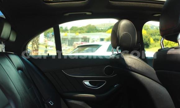 Acheter Occasion Voiture Mercedes-Benz GLC 250D Gris à Beitbridge, Matabeleland South Acheter Occasion Voiture Mercedes-Benz GLC 250D Gris à Beitbridge, Matabeleland South