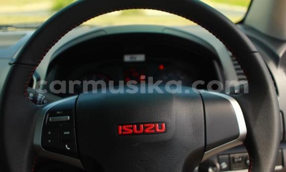 Acheter Occasion Voiture Isuzu KB Blanc à Beitbridge, Matabeleland South Acheter Occasion Voiture Isuzu KB Blanc à Beitbridge, Matabeleland South