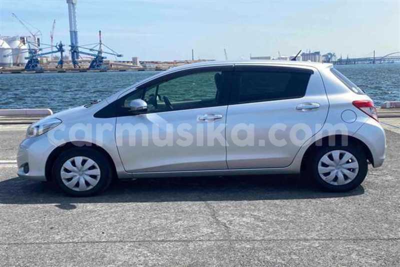 Big with watermark toyota vitz matabeleland south beitbridge 21683