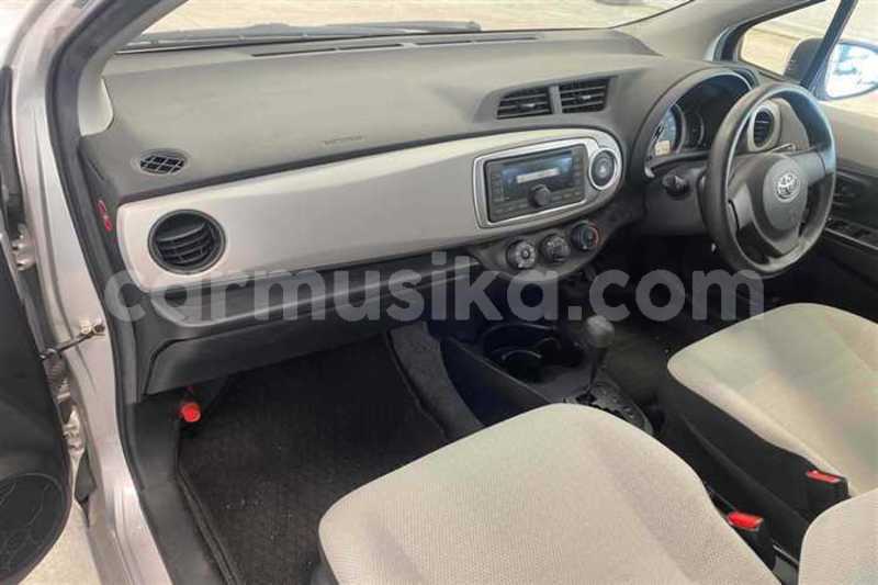 Big with watermark toyota vitz matabeleland south beitbridge 21683