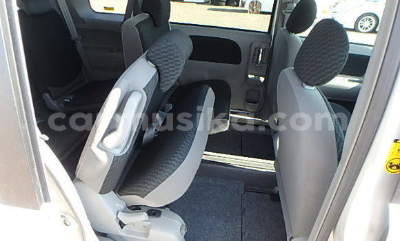 Nunua Ilio tumika Toyota Sienta Fedha Gari ndani ya Beitbridge nchini Matabeleland Kusini Nunua Ilio tumika Toyota Sienta Fedha Gari ndani ya Beitbridge nchini Matabeleland Kusini