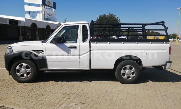 Acheter Occasion Voiture Mahindra Scorpio Blanc à Beitbridge, Matabeleland South Acheter Occasion Voiture Mahindra Scorpio Blanc à Beitbridge, Matabeleland South