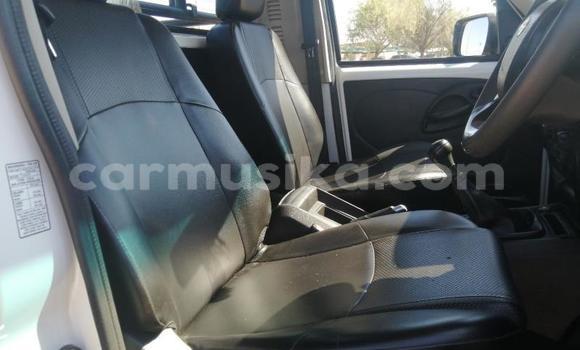 Acheter Occasion Voiture Mahindra Scorpio Blanc à Beitbridge, Matabeleland South Acheter Occasion Voiture Mahindra Scorpio Blanc à Beitbridge, Matabeleland South