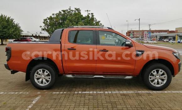 Nunua Ilio tumika Ford Ranger Nyekundu Gari ndani ya Beitbridge nchini Matabeleland Kusini