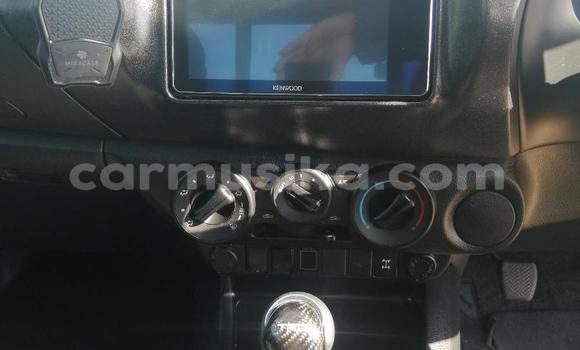 Nunua Ilio tumika Toyota Hilux Fedha Gari ndani ya Beitbridge nchini Matabeleland Kusini Nunua Ilio tumika Toyota Hilux Fedha Gari ndani ya Beitbridge nchini Matabeleland Kusini