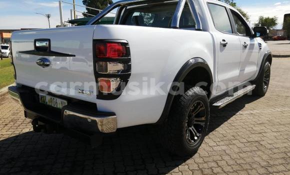 Acheter Occasion Voiture Ford Ranger Blanc à Beitbridge, Matabeleland South Acheter Occasion Voiture Ford Ranger Blanc à Beitbridge, Matabeleland South