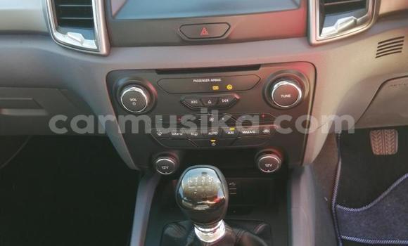 Acheter Occasion Voiture Ford Ranger Blanc à Beitbridge, Matabeleland South Acheter Occasion Voiture Ford Ranger Blanc à Beitbridge, Matabeleland South