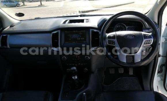 Acheter Occasion Voiture Ford Ranger Blanc à Beitbridge, Matabeleland South Acheter Occasion Voiture Ford Ranger Blanc à Beitbridge, Matabeleland South