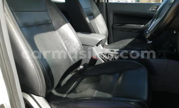 Acheter Occasion Voiture Ford Ranger Blanc à Beitbridge, Matabeleland South Acheter Occasion Voiture Ford Ranger Blanc à Beitbridge, Matabeleland South