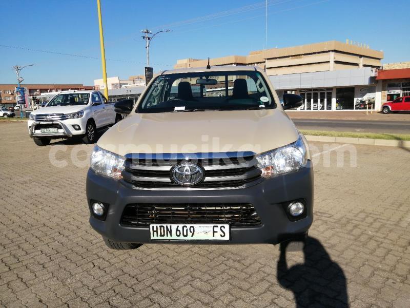 Big with watermark toyota hilux matabeleland south beitbridge 21700