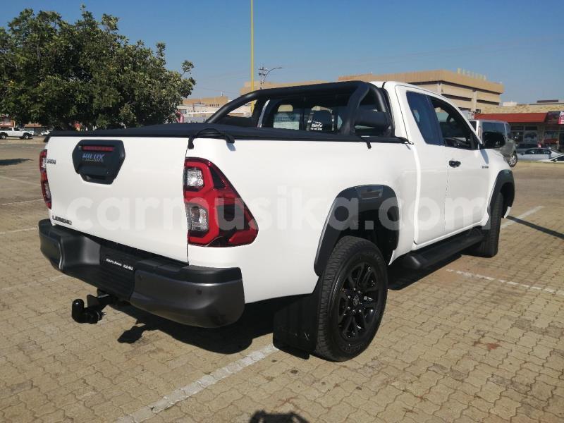 Big with watermark toyota hilux matabeleland south beitbridge 21704