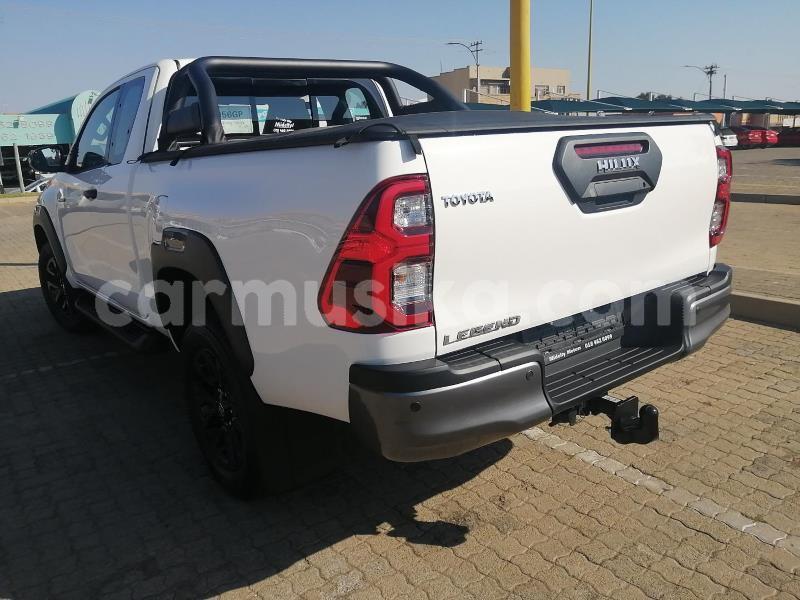 Big with watermark toyota hilux matabeleland south beitbridge 21704