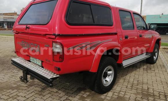 Acheter Occasion Voiture Toyota Hilux Rouge à Beitbridge, Matabeleland South Acheter Occasion Voiture Toyota Hilux Rouge à Beitbridge, Matabeleland South