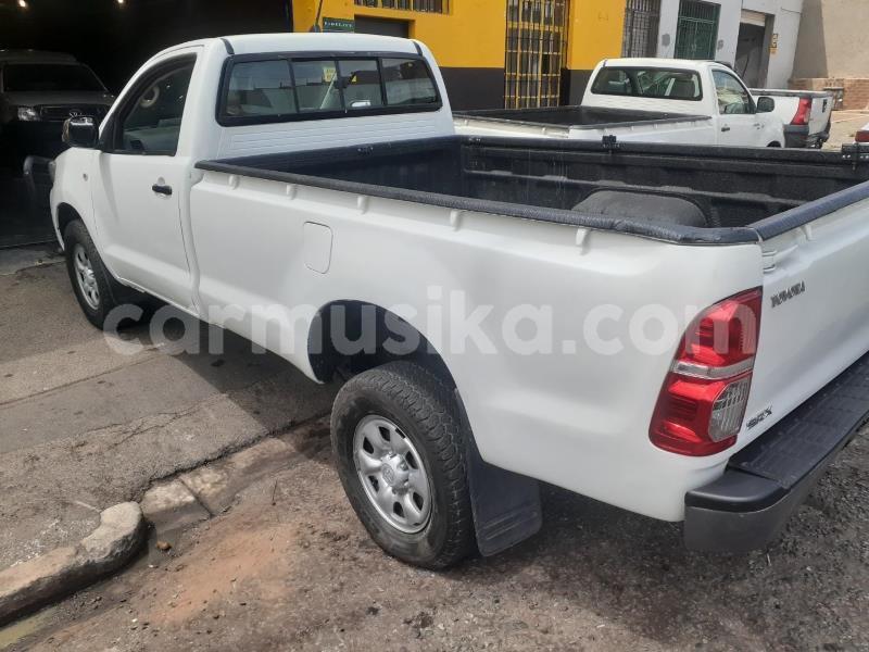 Big with watermark toyota hilux matabeleland south beitbridge 21707