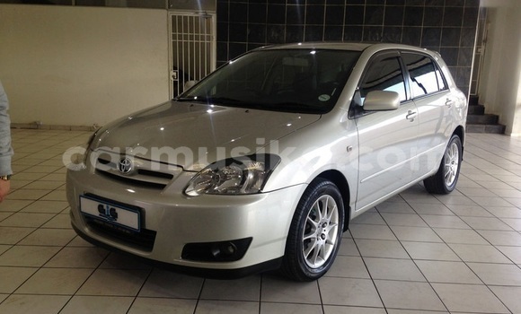 Buy Used Toyota Runx Silver Car in Bulawayo in Bulawayo Buy Used Toyota Runx Silver Car in Bulawayo in Bulawayo