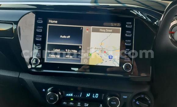 Acheter Occasion Voiture Toyota Hilux Blanc à Beitbridge, Matabeleland South Acheter Occasion Voiture Toyota Hilux Blanc à Beitbridge, Matabeleland South